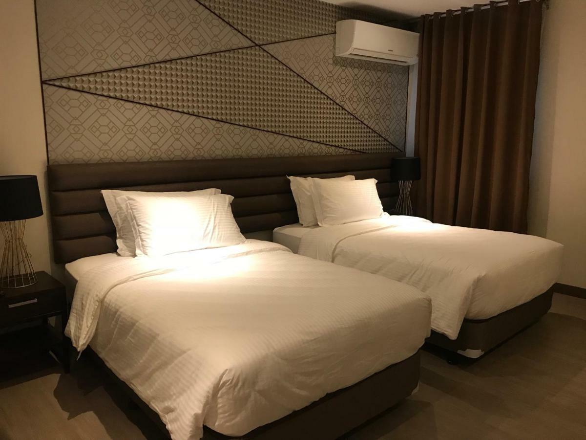 Maxx Hotel Ortigas Pasig City Exterior photo